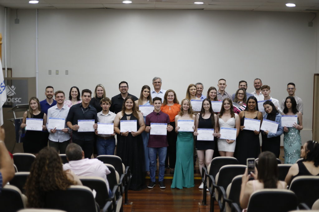 Em Xanxerê, Programa Jovens Lideres da ACIX forma mais de 20 jovens