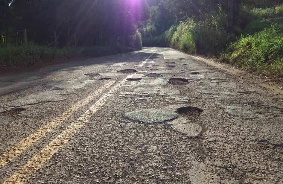 Setor empresarial comemora início de obras na SC-305