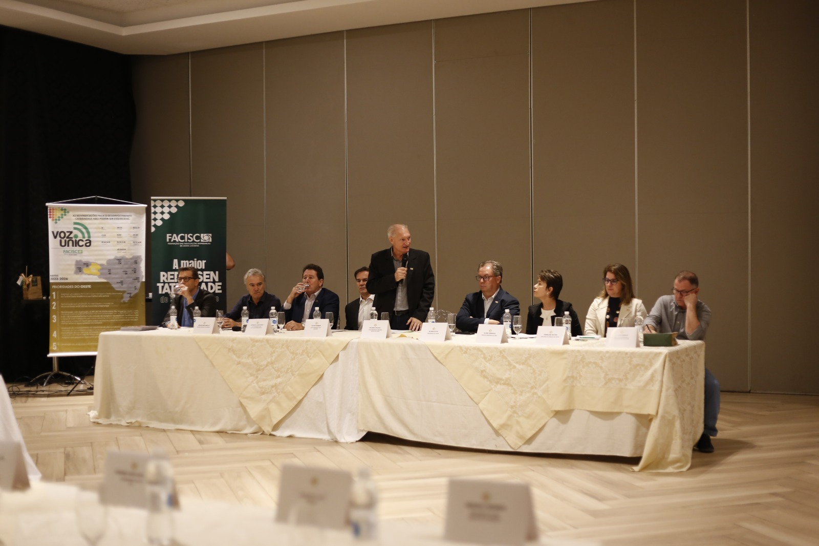 Plenária Regional da Facisc reúne empresários do Oeste para debater infraestrutura de rodovias em SC