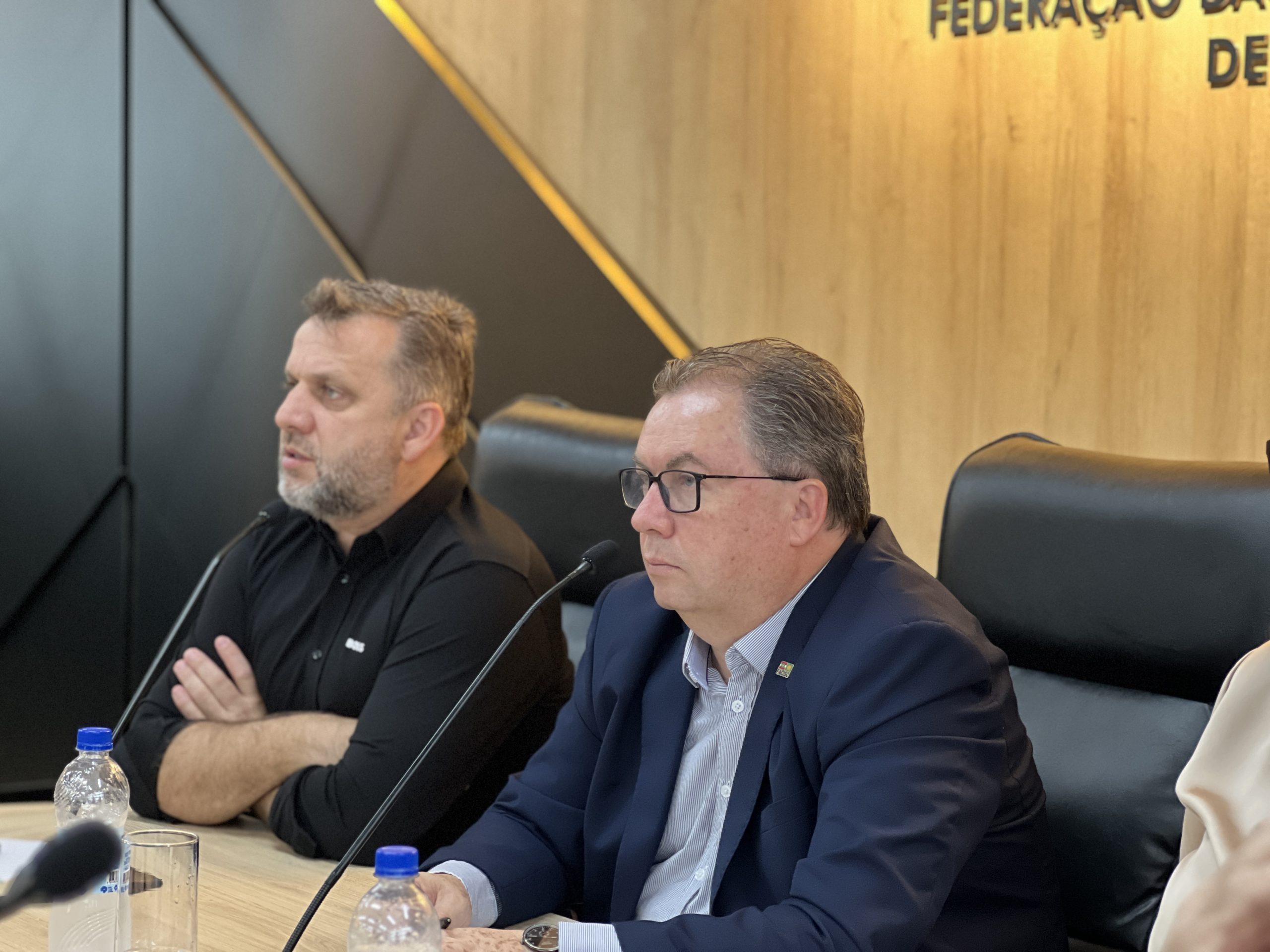 Situação das rodovias estaduais é pauta de reunião com o secretário da Infraestrutura na Facisc