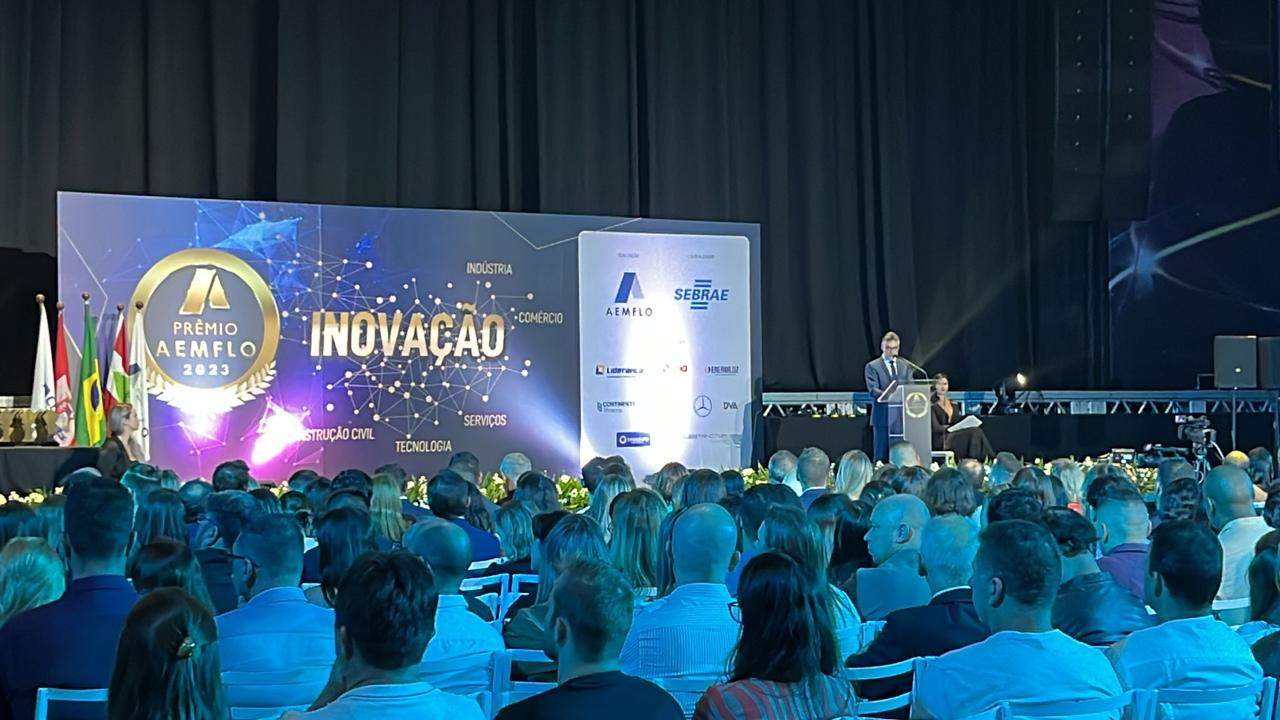 Empresas finalistas do Prêmio AEMFLO Inovação 2024 são divulgadas e votação está aberta no site