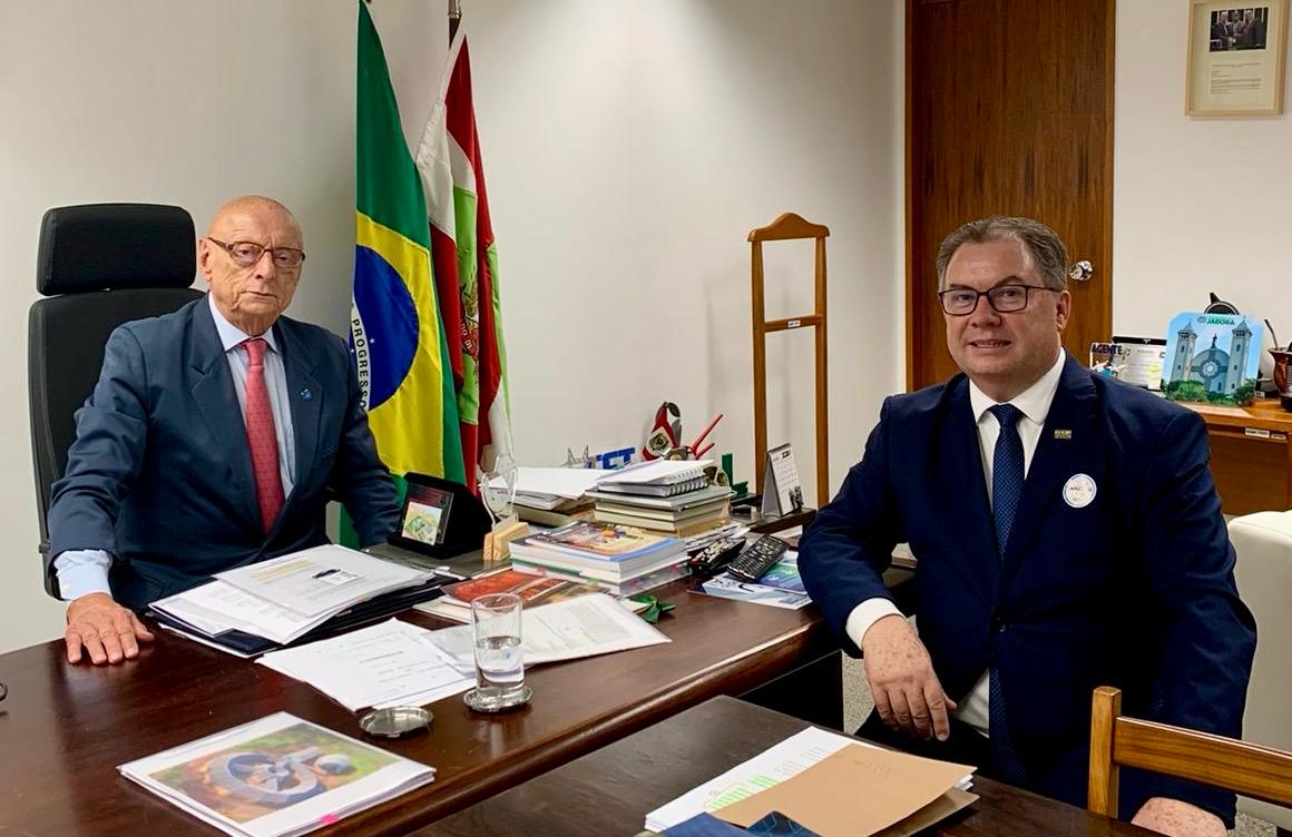 Em Brasília, Facisc mobiliza bancada catarinense para buscar soluções a portos e aeroportos catarinenses