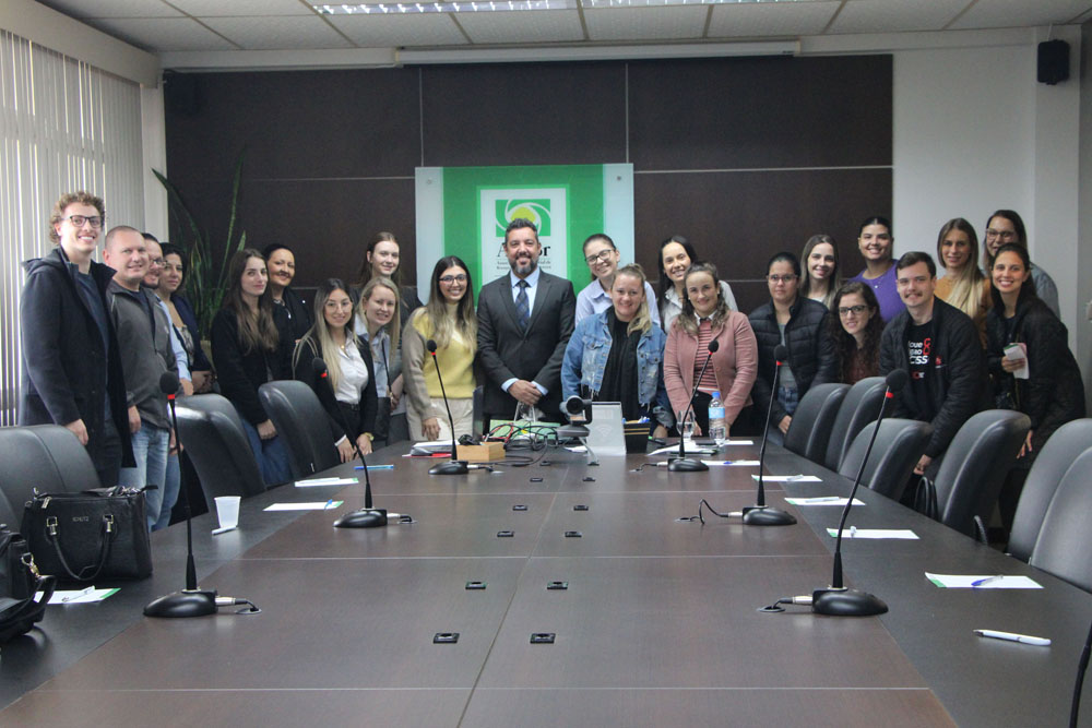 Núcleo de Empresas Contábeis promove palestra sobre interpretação de sentenças trabalhistas Núcleo de Empresas Contábeis promove palestra sobre interpretação de sentenças trabalhistas