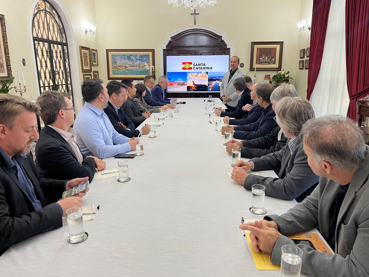 ACIOC integra comitiva buscando a retomada de voos comerciais para o aeroporto Santa Terezinha
