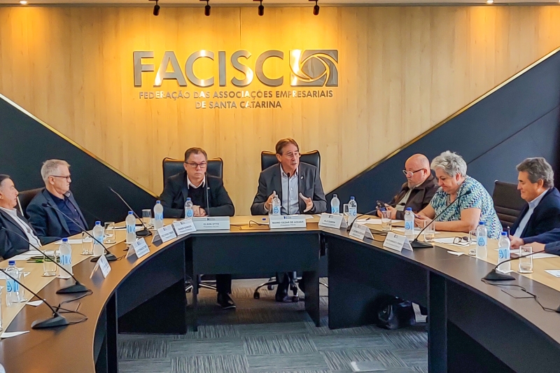 FACISC sedia reunião do Conselho das Federações Empresariais de SC