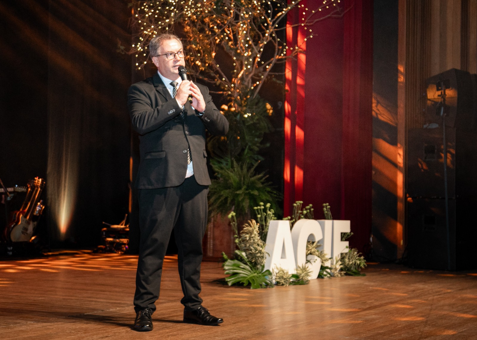 Presidente da Facisc participa da celebração de 109 anos da ACIF