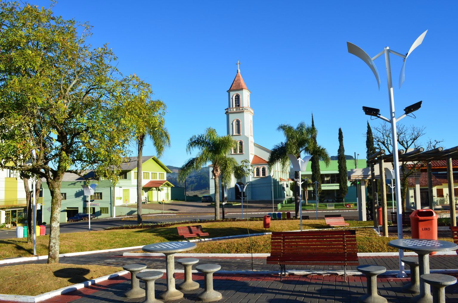 Com foco em sustentabilidade, inovação e educação, Água Doce tem na união o caminho para mudar a realidade Com foco em sustentabilidade, inovação e educação, Água Doce tem na união o caminho para mudar a realidade