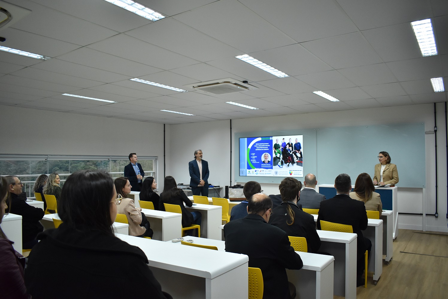 ACIOC e Unoesc promovem palestra sobre inclusão social nas empresas com professor da Espanha