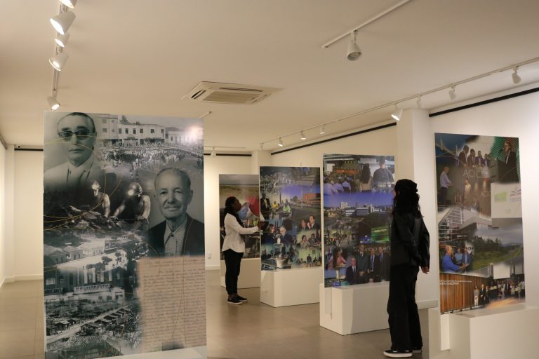exposição 02