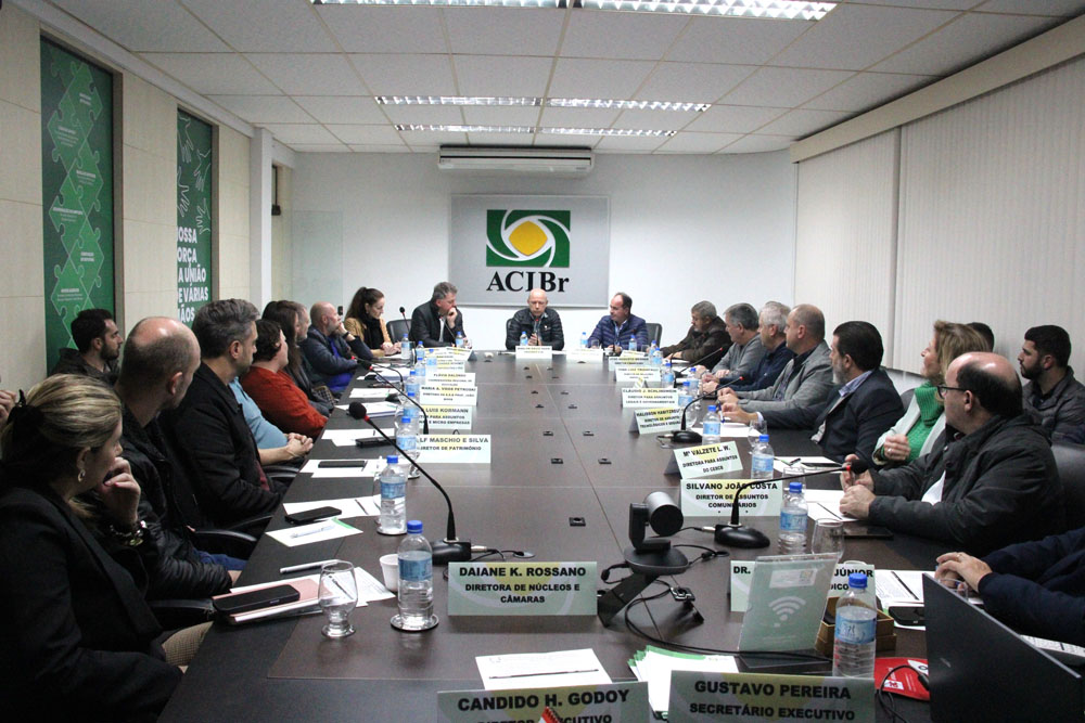 Reforma do Colégio João Boos é pauta da reunião de diretoria da ACIBr Reforma do Colégio João Boos é pauta da reunião de diretoria da ACIBr