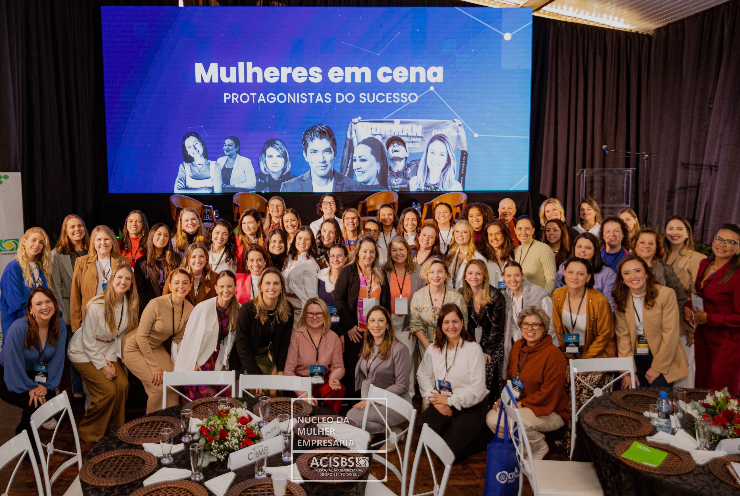Núcleo da Mulher Empresária reúne mais de 200 mulheres em evento