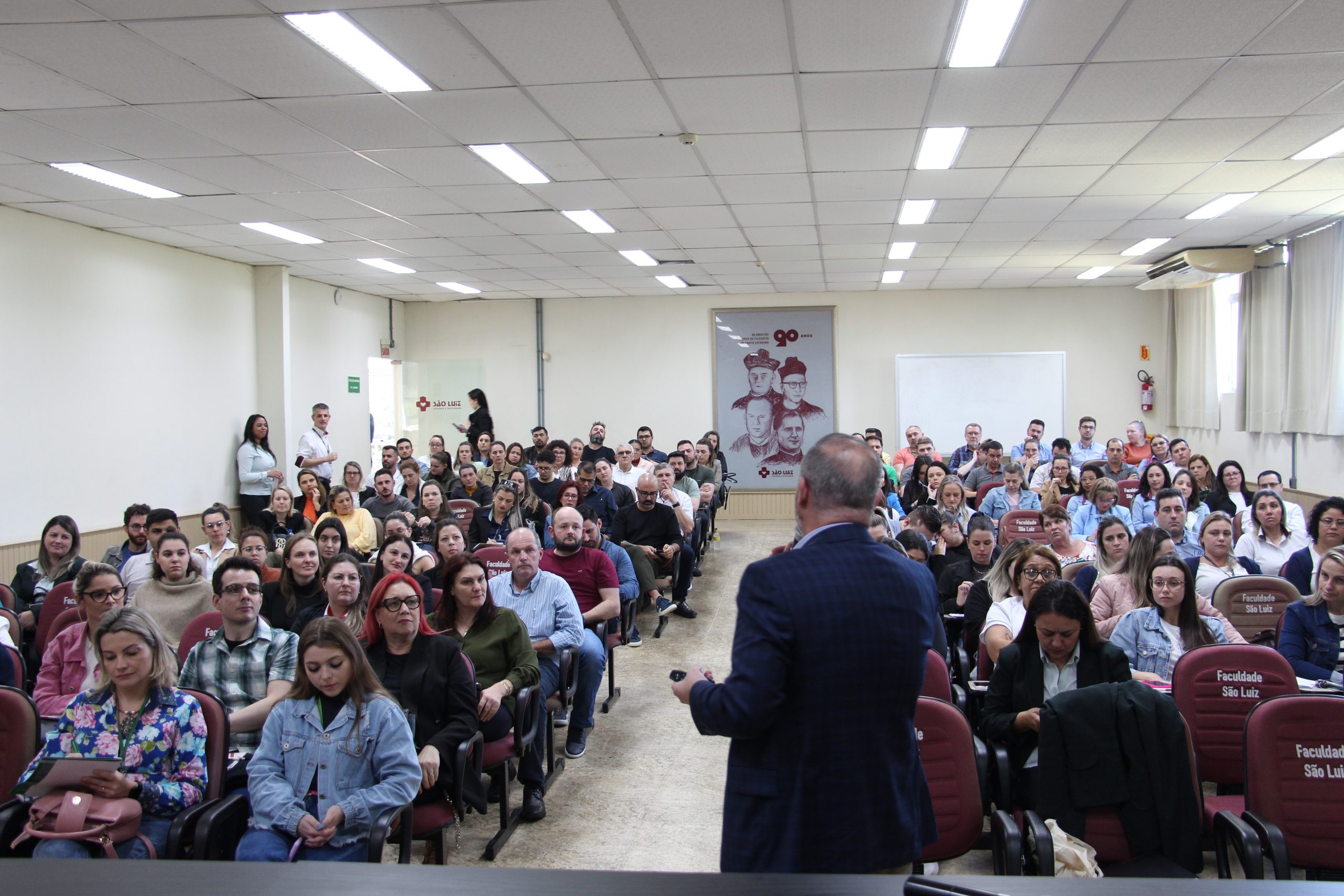 Núcleo de Gestão de Pessoas da ACIBr realiza 12º Fórum de RH Núcleo de Gestão de Pessoas da ACIBr realiza 12º Fórum de RH