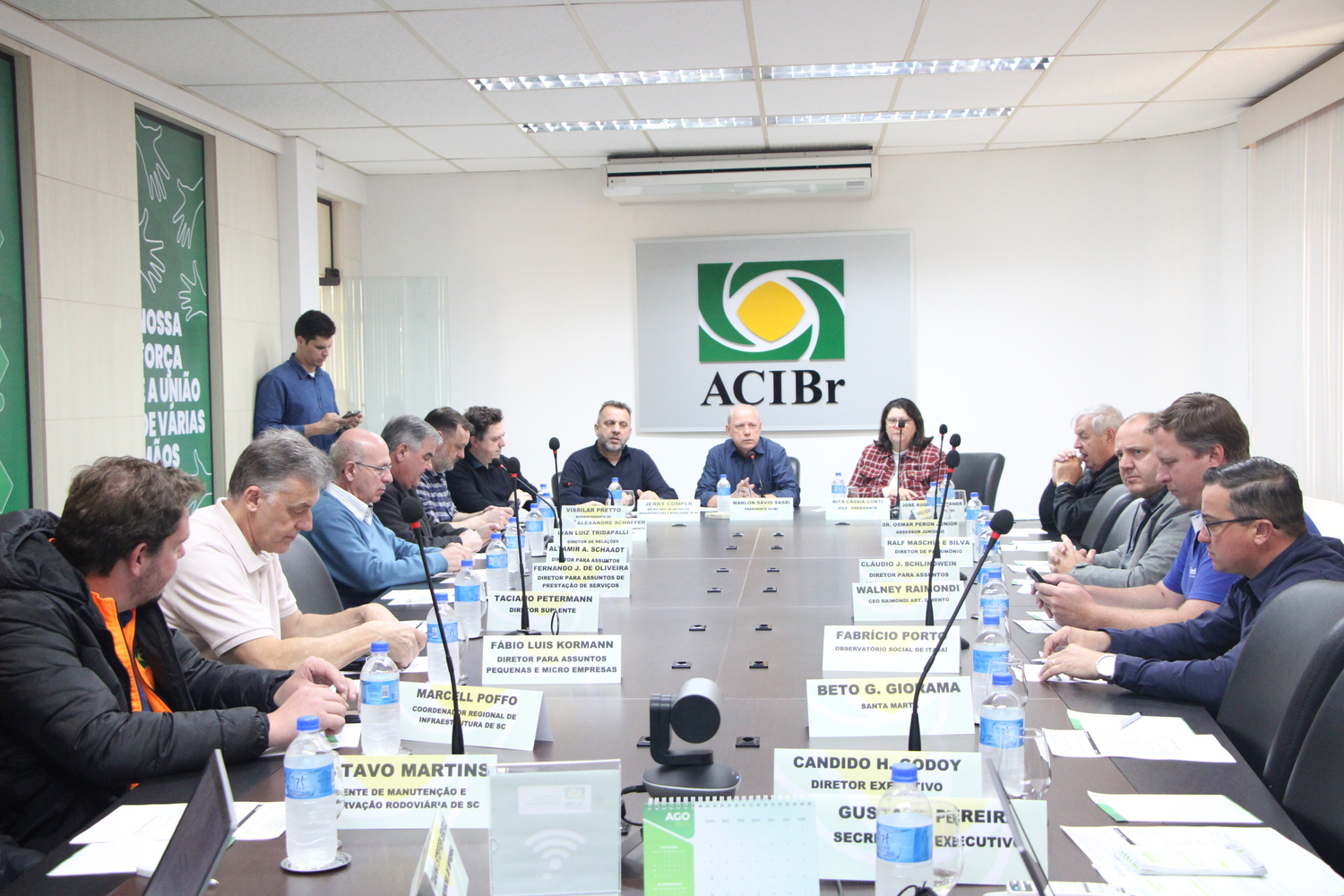 Infraestrutura da região é tema da reunião da ACIBr com secretário Jerry Comper