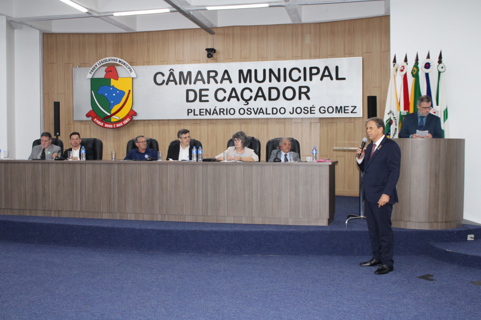 Candidatos a prefeito de Caçador apresentam propostas no debate da ACIC