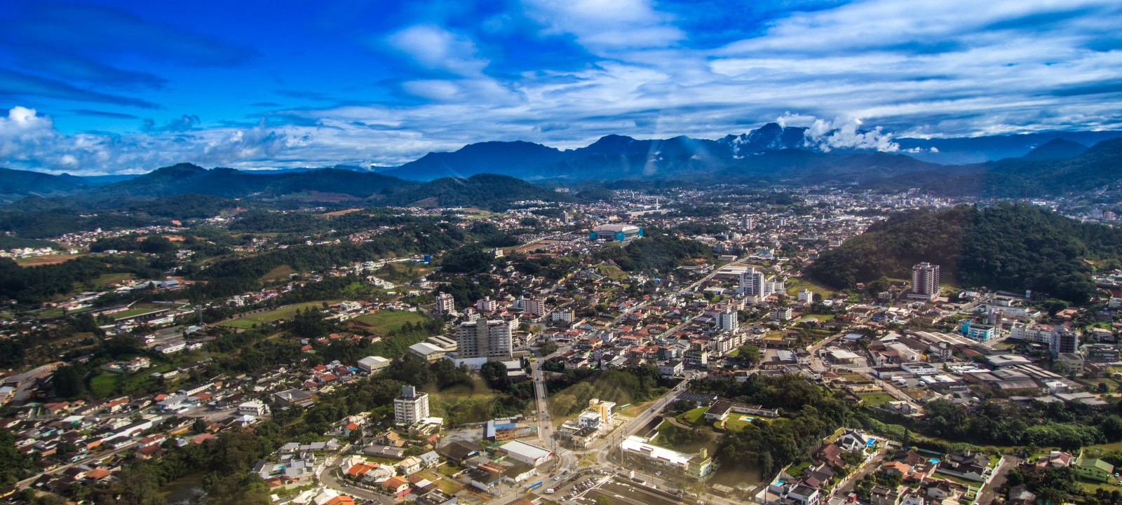 Voz Única: ACIJS apresenta pleitos prioritários a candidatos em Jaraguá do Sul Voz Única: ACIJS apresenta pleitos prioritários a candidatos em Jaraguá do Sul