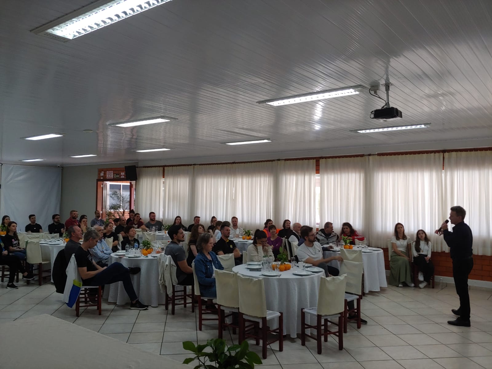 Encontro de integração e almoço festivo marcam as comemorações dos 84 anos da ACIOC