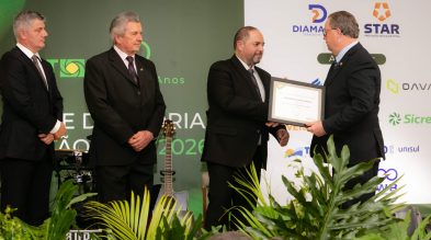 Presidente da FACISC prestigia solenidade de posse da diretoria da ACIT, em Tubarão