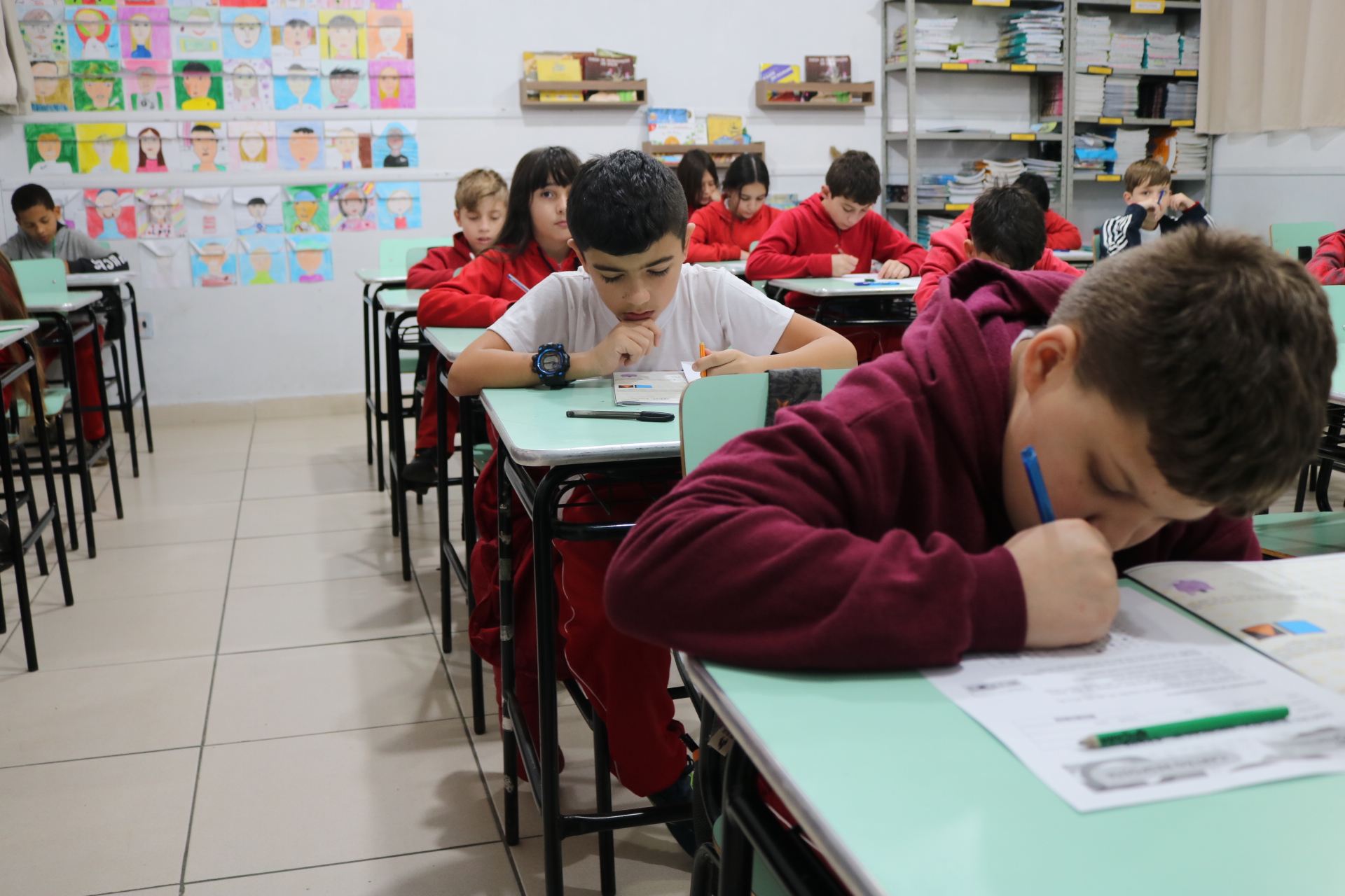 Segunda fase do Prêmio Acic de Matemática mobiliza quase 1,2 mil alunos