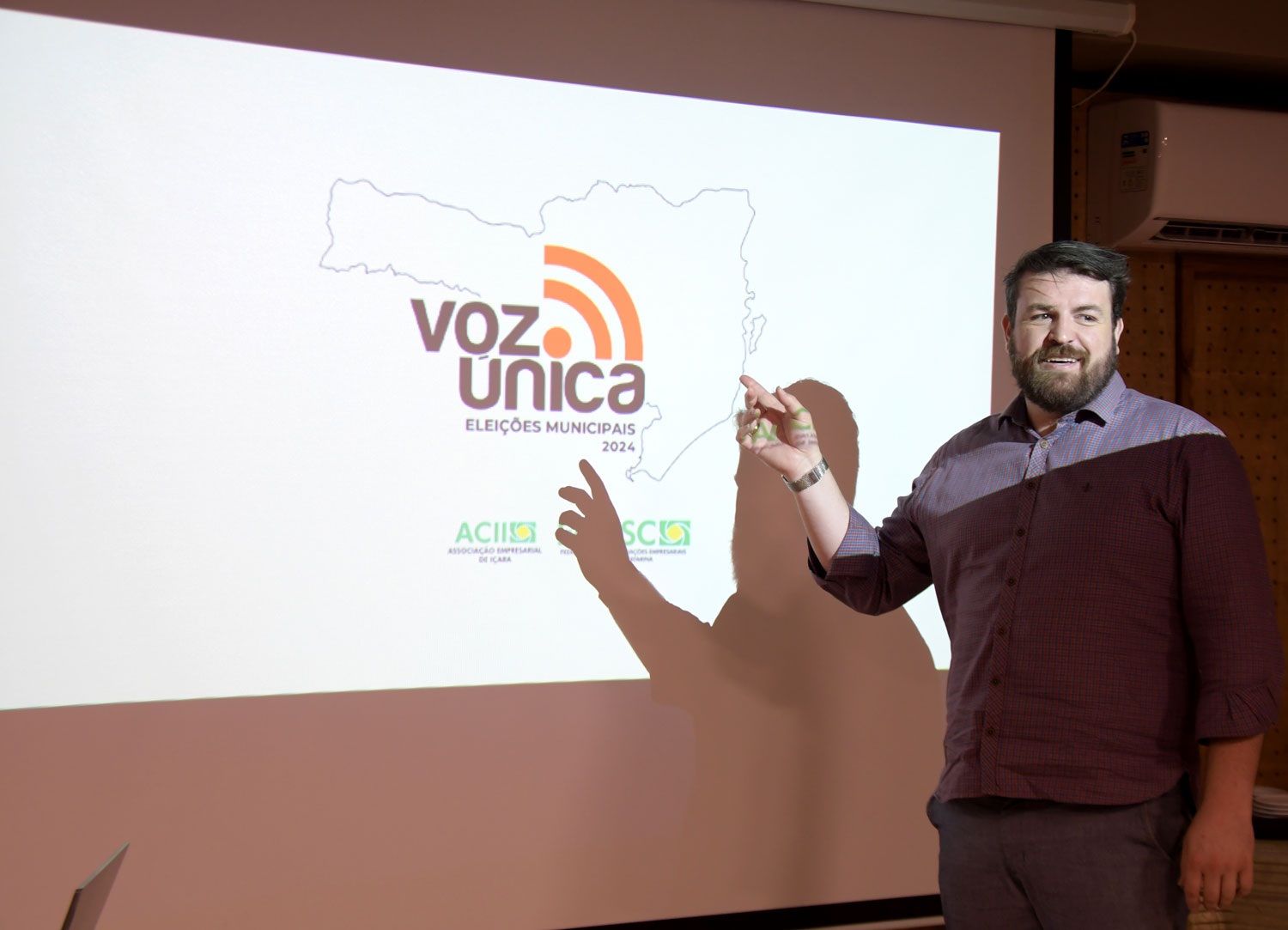 Voz Única: candidatos recebem demandas da classe empresarial