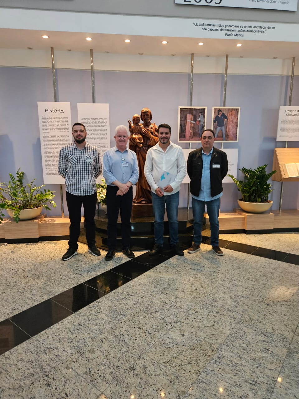 Comitiva lourenciana visita o Hospital São José, em Jaraguá do Sul