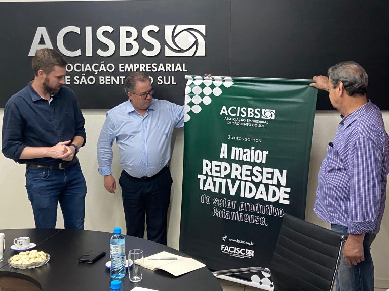 Visita-presidente-Facisc1