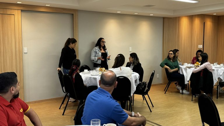 café & Negócios (2)
