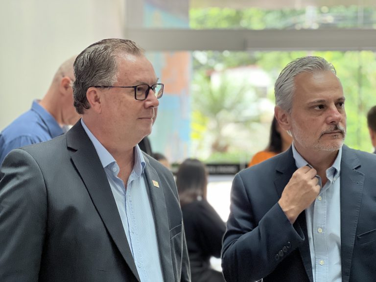 54116023832_549eefb217_o