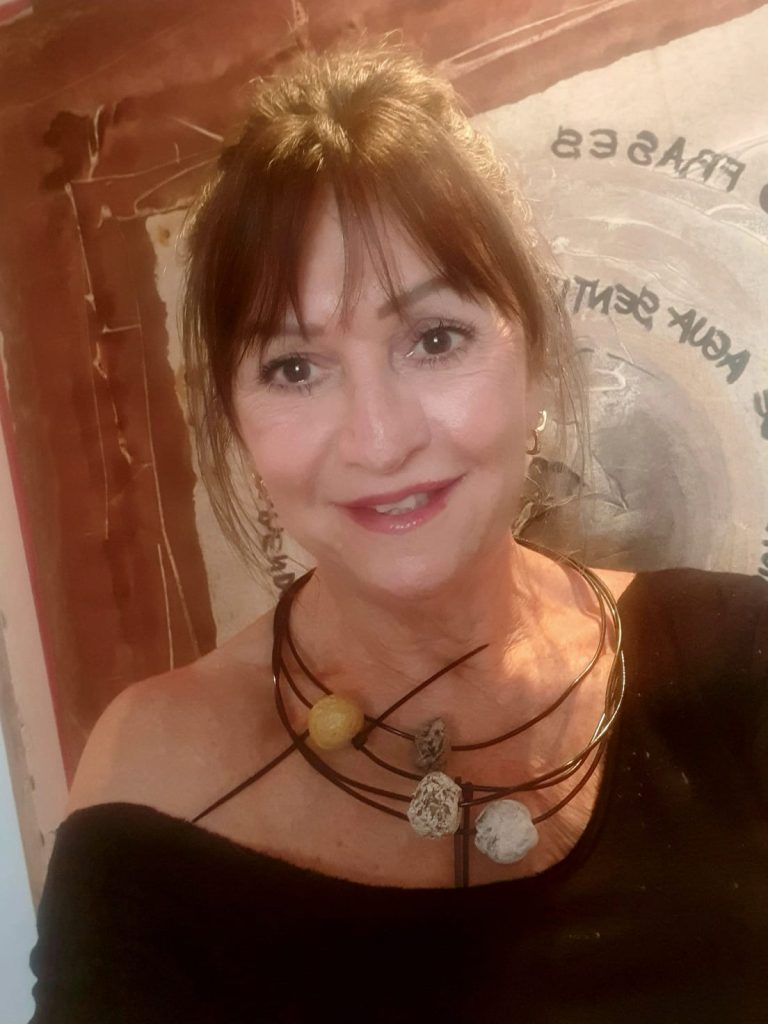 Lelena Borges Lelena Borges