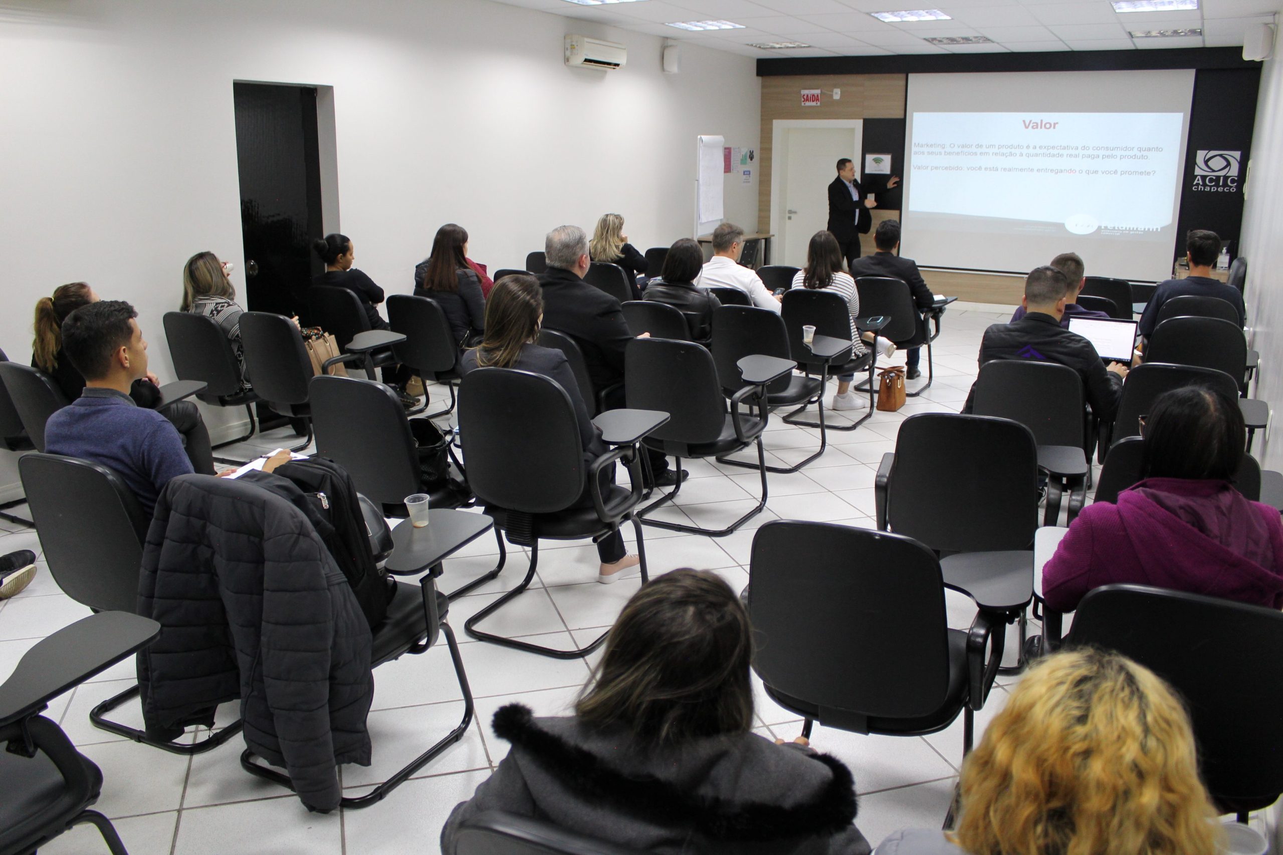 ACIC promove programa de capacitações com foco em gestão estratégica e práticas empresariais