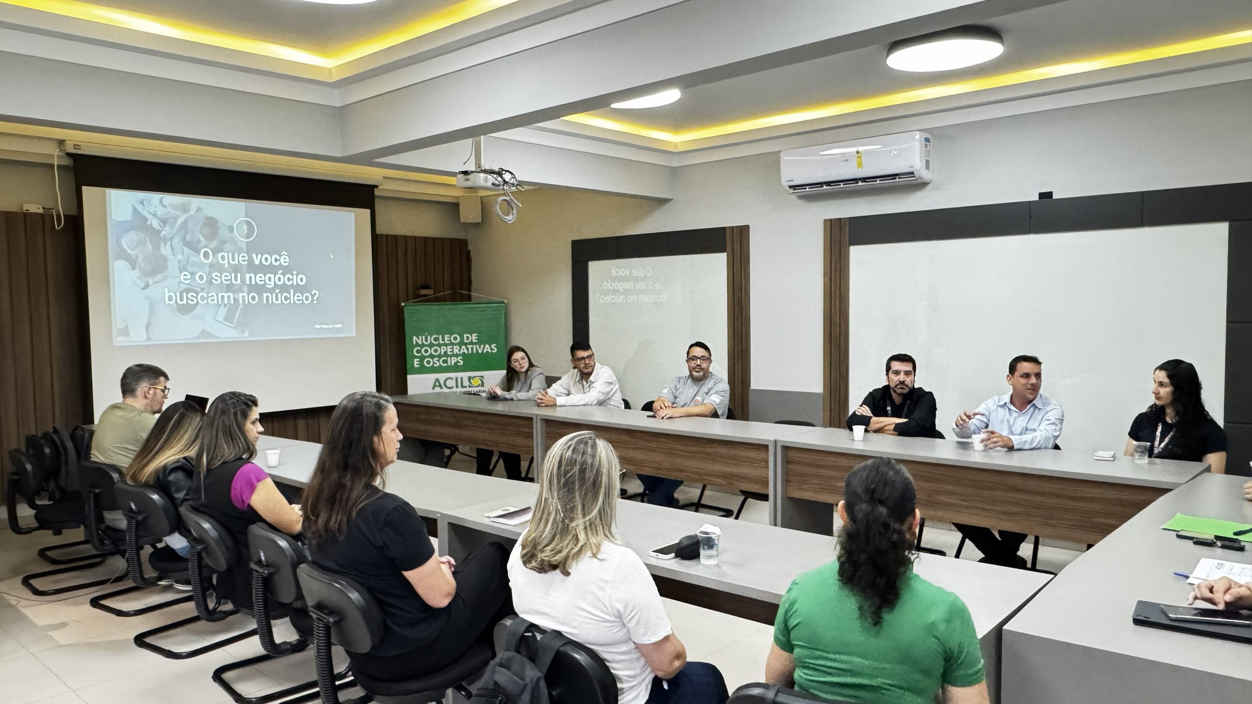 Associativismo e a importância dos núcleos empresariais em pauta na reunião do Núcleo de Cooperativas e OSCIPs da ACIL