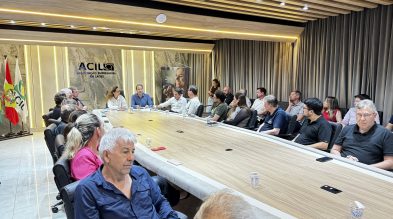 Regularização de áreas industriais esteve em pauta na reunião na ACIL Regularização de áreas industriais esteve em pauta na reunião na ACIL