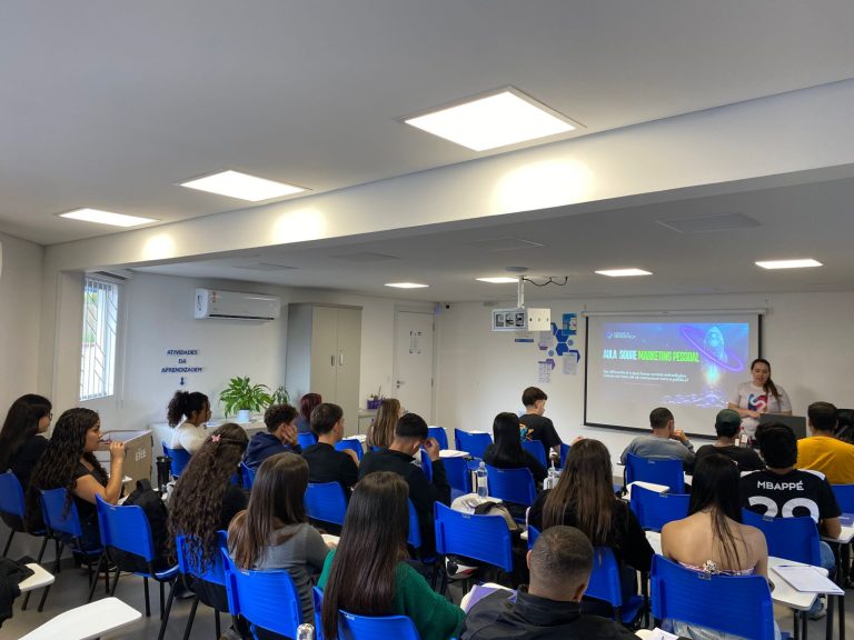 Núcleo de Marketing - CIEE (8) Núcleo de Marketing - CIEE (8)