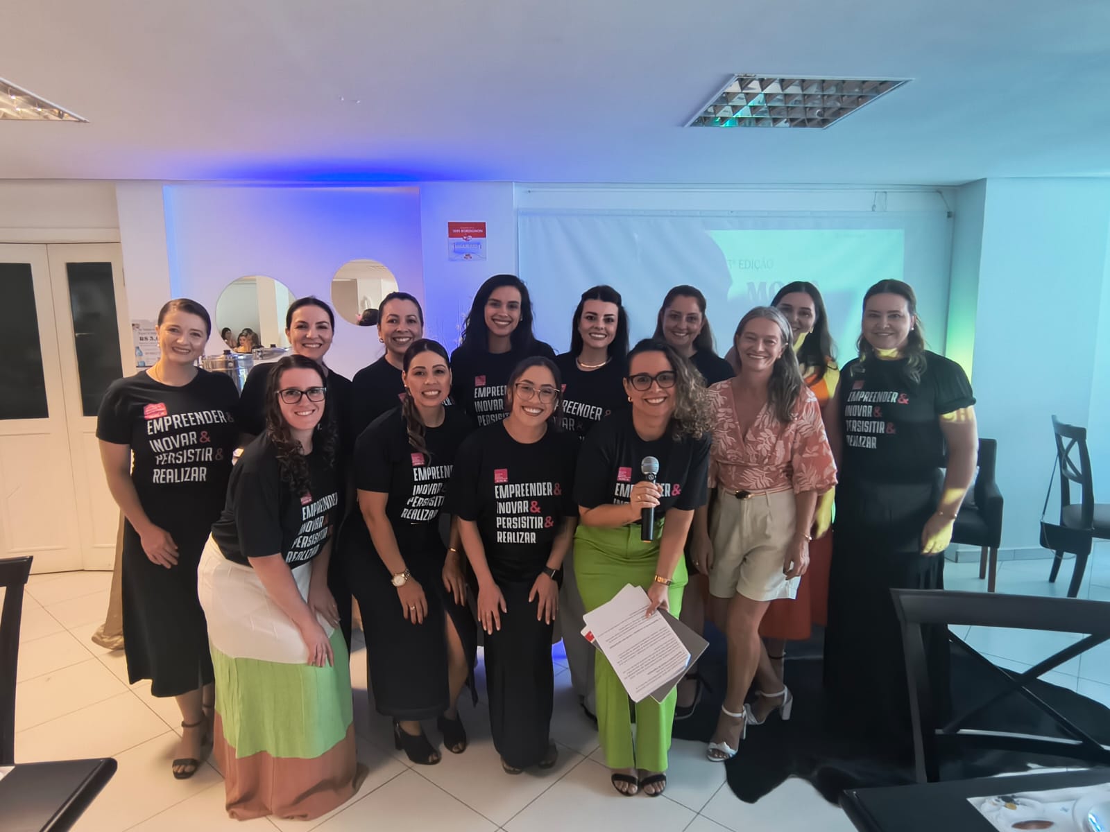 Chá, Moda e Conversa do NME da ACIOC promove bate-papo com a nutricionista Cristine Frank Chá, Moda e Conversa do NME da ACIOC promove bate-papo com a nutricionista Cristine Frank