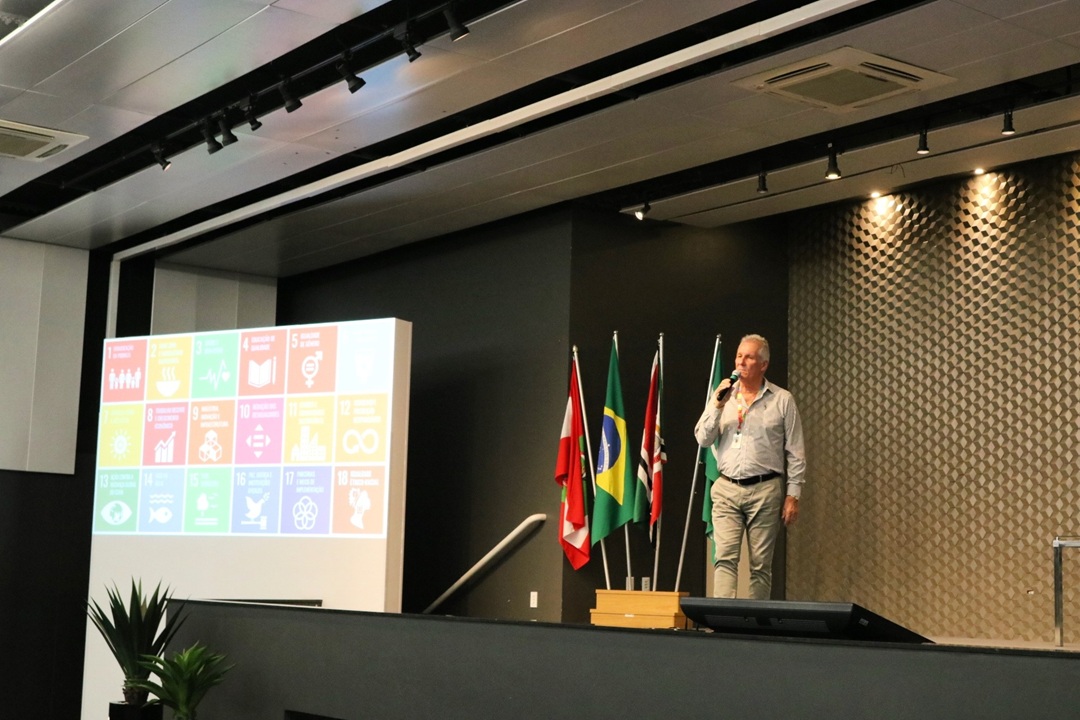 Comitê ODS Criciúma reconhece compromisso dos signatários em cerimônia na Acic