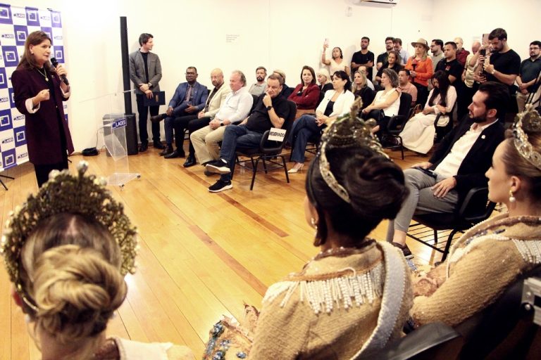 Prefeita Carmen Zanotto