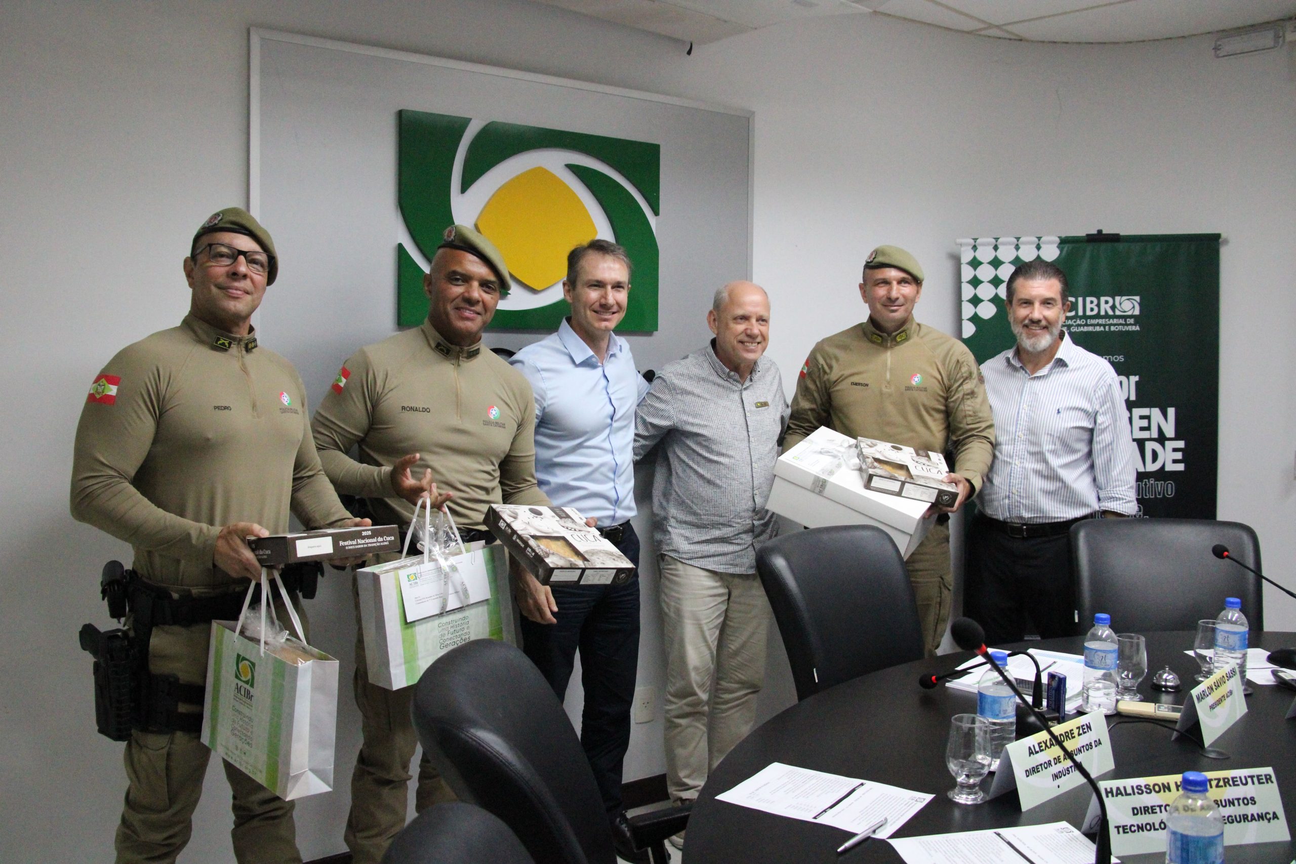 ACIBr articula construção de novo batalhão e reforço no efetivo da PM em reunião com comando-geral ACIBr articula construção de novo batalhão e reforço no efetivo da PM em reunião com comando-geral