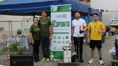 Dia D Ecoponto recolhe mais de uma tonelada de lixo eletrônico, pilhas e baterias Dia D Ecoponto recolhe mais de uma tonelada de lixo eletrônico, pilhas e baterias
