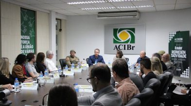 Conselho Deliberativo da ACIBr debate construção do novo batalhão da PM e apresenta programa Voz Única Conselho Deliberativo da ACIBr debate construção do novo batalhão da PM e apresenta programa Voz Única