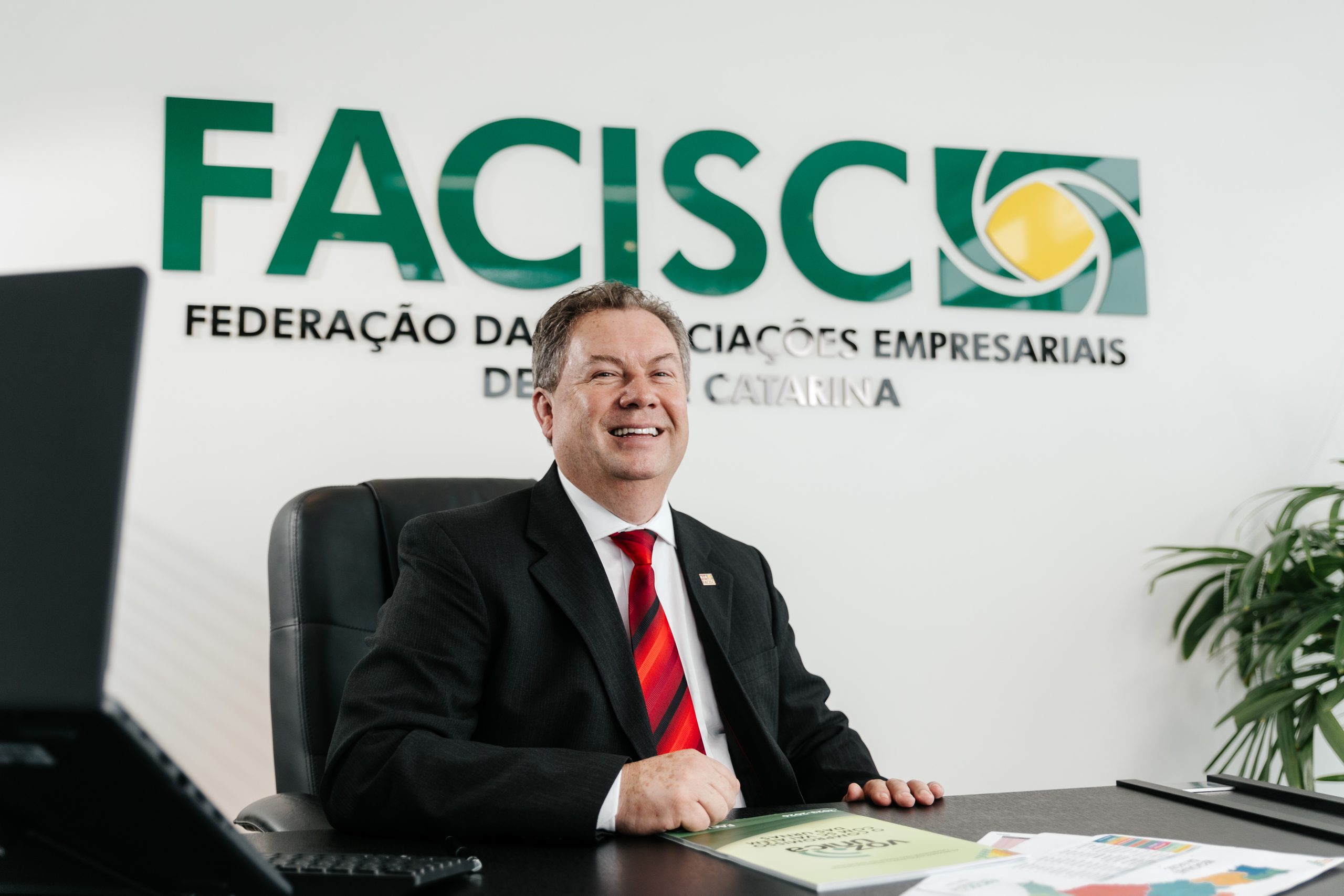 Associativismo: uma história que começou com a humanidade Associativismo: uma história que começou com a humanidade