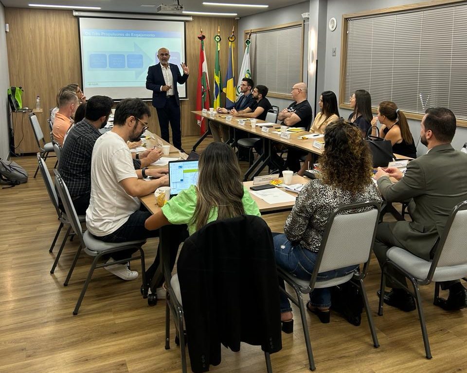 Conselho de Núcleos da ACII Itajaí abre inscrições para formações voltadas ao desenvolvimento de líderes Conselho de Núcleos da ACII Itajaí abre inscrições para formações voltadas ao desenvolvimento de líderes