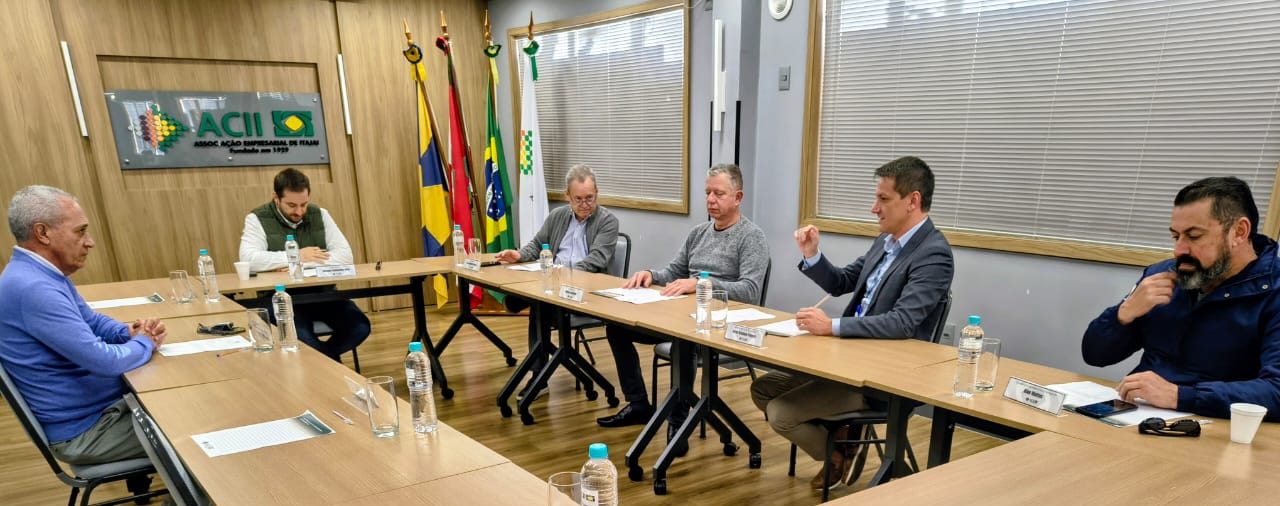Competitividade do Complexo Portuário de Itajaí mobiliza reunião promovida pela ACII Competitividade do Complexo Portuário de Itajaí mobiliza reunião promovida pela ACII