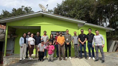 Núcleo da Construção Civil da ACIC entrega casa reformada e adaptada para família em situação de vulnerabilidade Núcleo da Construção Civil da ACIC entrega casa reformada e adaptada para família em situação de vulnerabilidade
