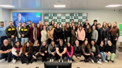 Treinamento sobre Liderança e Comportamento do Líder reúne profissionais e fortalece desenvolvimento de lideranças em Caçador Treinamento sobre Liderança e Comportamento do Líder reúne profissionais e fortalece desenvolvimento de lideranças em Caçador