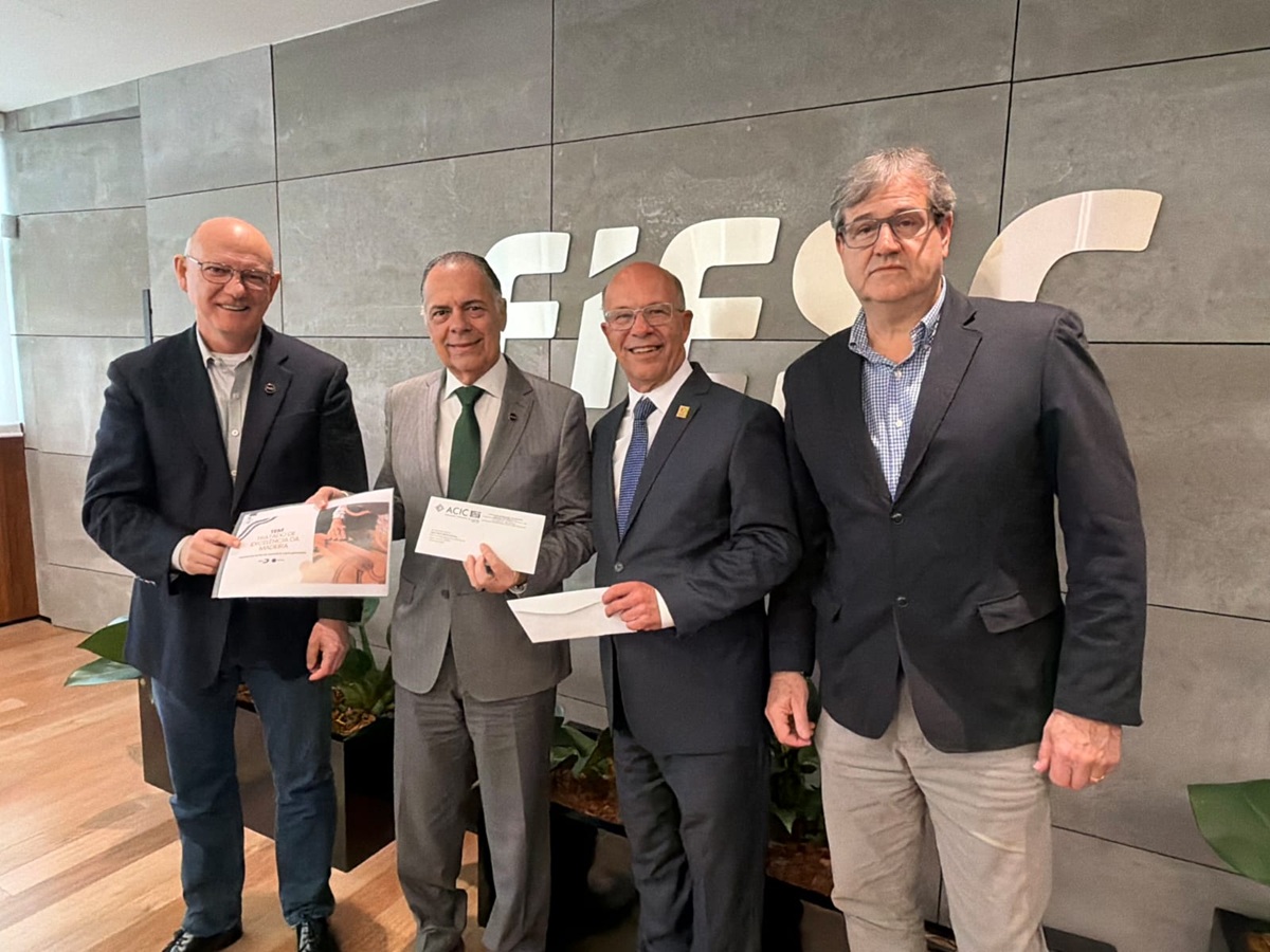 Durante encontro na FIESC, ACIC entrega ofícios em defesa do desenvolvimento regional