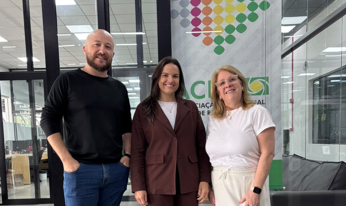 Troca de experiências fortalece atuação dos núcleos empresariais da ACIC Troca de experiências fortalece atuação dos núcleos empresariais da ACIC