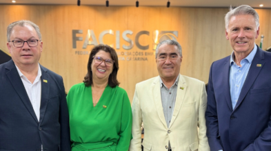 Rita Conti é eleita a primeira mulher presidente da FACISC em 76 anos de história