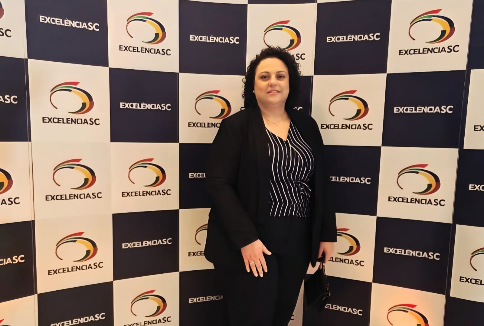 Diretora da ACIAV assume vice-presidência regional do ExcelênciaSC