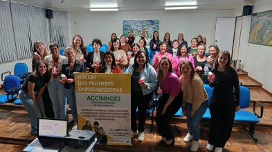 Núcleo das Mulheres Empreendedoras da ACCINHO promove palestra sobre saúde e prevenção no Outubro Rosa Núcleo das Mulheres Empreendedoras da ACCINHO promove palestra sobre saúde e prevenção no Outubro Rosa