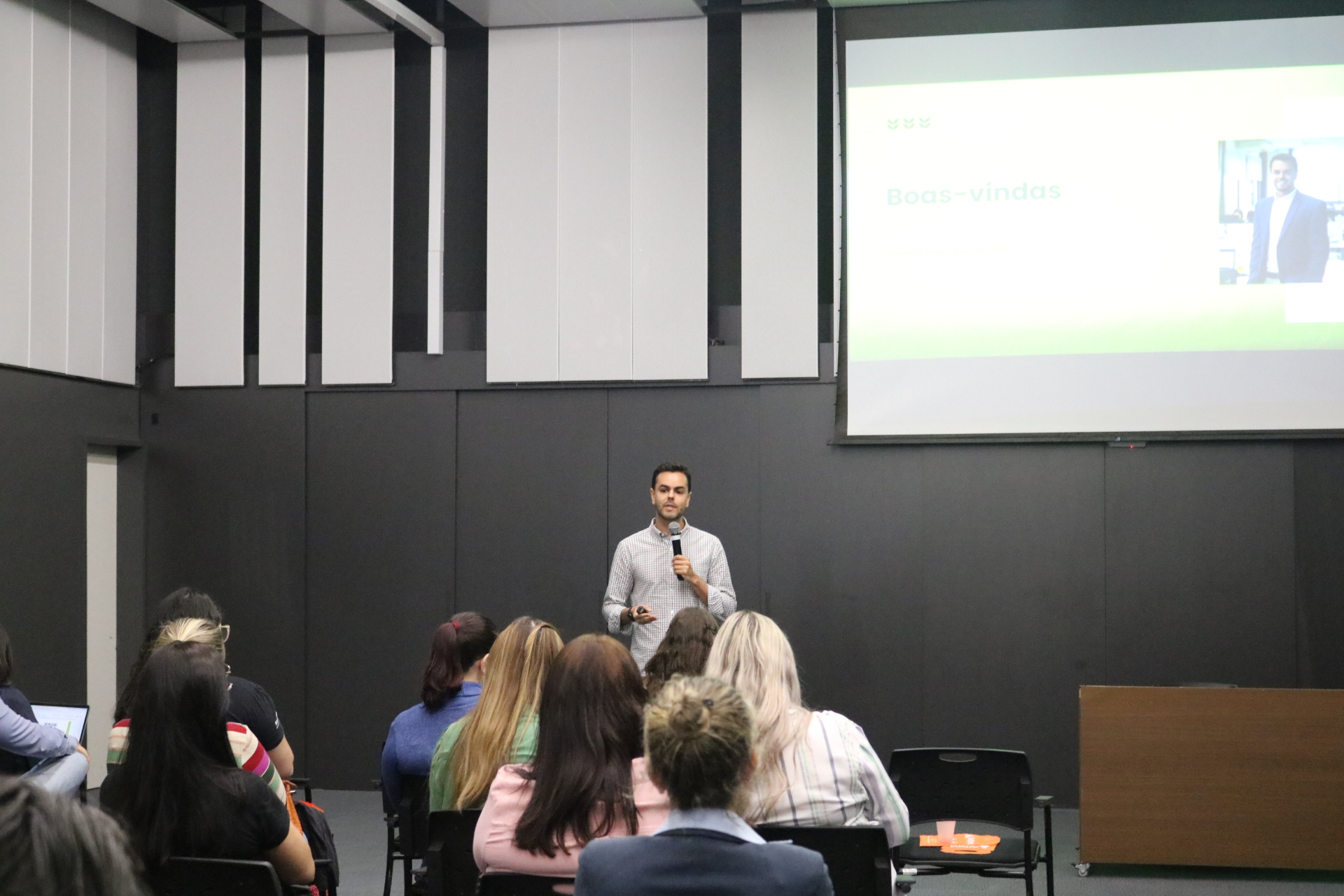 Retenção de talentos pauta encontro com profissionais de Recursos Humanos na Acic Criciúma