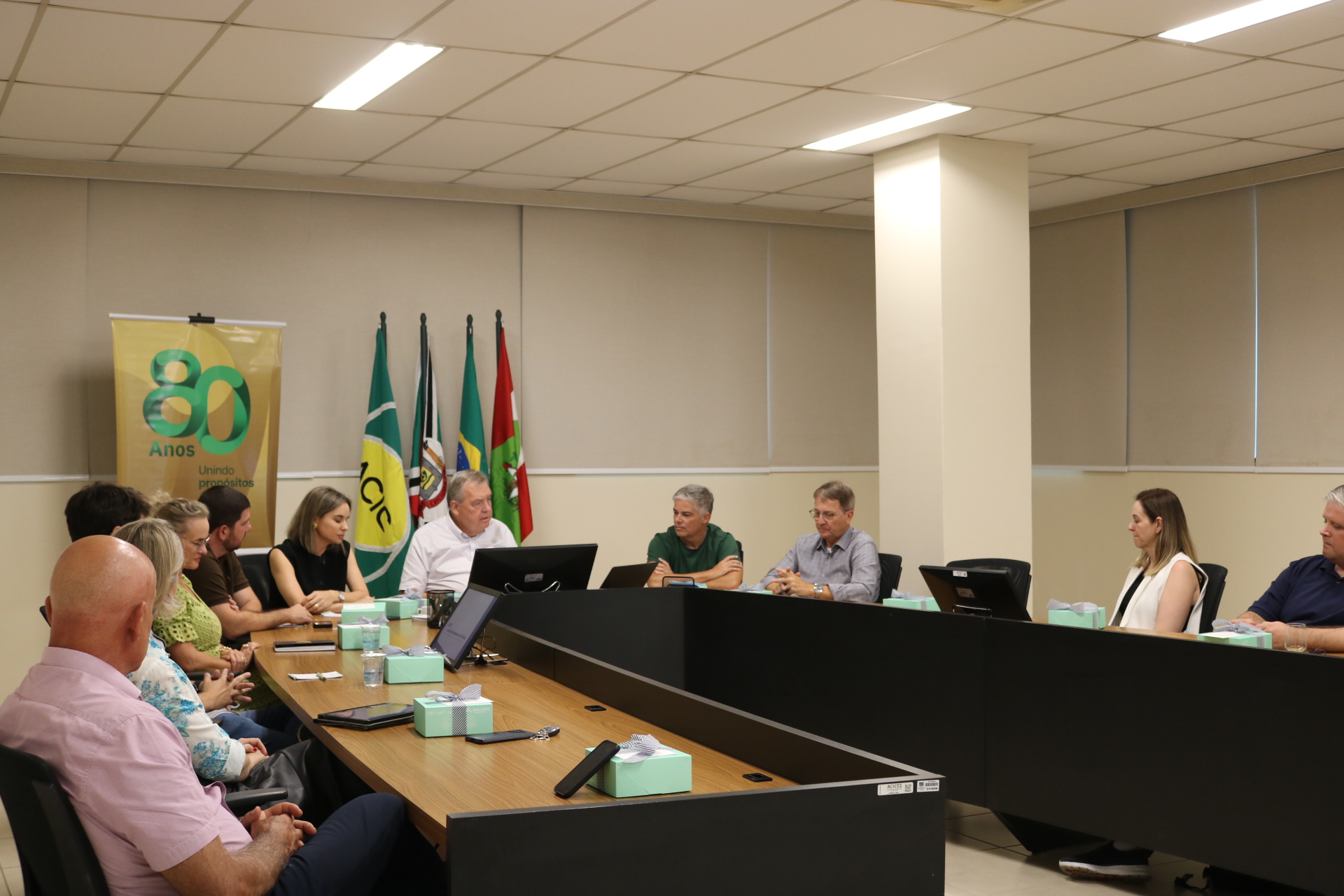 Nova diretoria da Acic realiza primeira reunião de trabalho